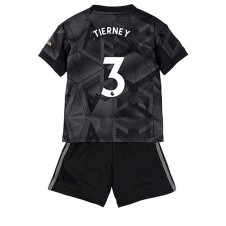 Arsenal Kieran Tierney #3 Bortaställ Barn 2022-23 Korta ärmar (+ Korta byxor)